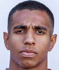 乔